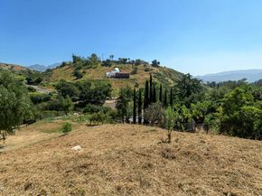 11461 Riverwood Drive, Sunland (los Angeles) CA 91040