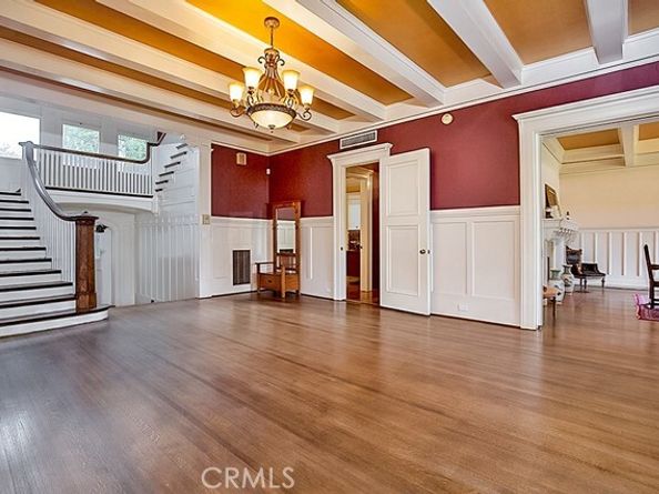 182 S Orange Grove Boulevard, Pasadena CA 91105