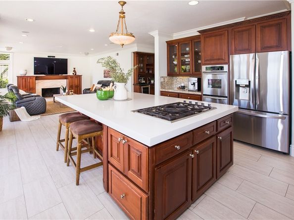 30 Calle De Princesa, Laguna Hills CA 92679