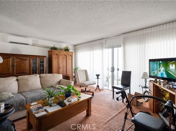 2235 W 25th Street 207, San Pedro (los Angeles) CA 90732
