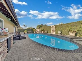 21382 Lemontree, Huntington Beach CA 92646