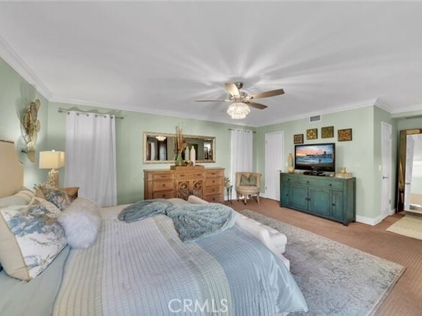 21382 Lemontree, Huntington Beach CA 92646
