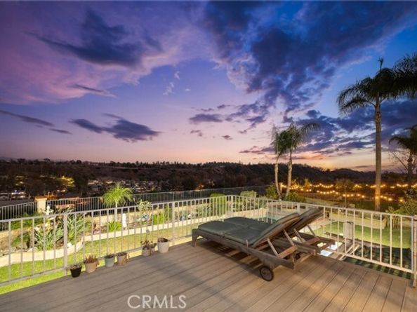 21282 Hillside Court, Lake Forest (el Toro) CA 92630