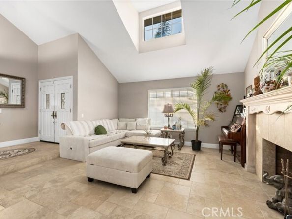 21282 Hillside Court, Lake Forest (el Toro) CA 92630