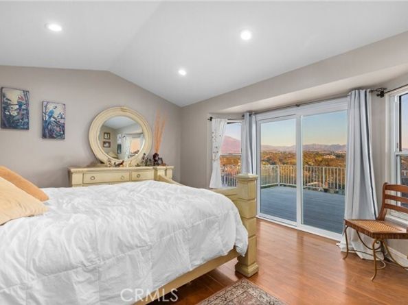 21282 Hillside Court, Lake Forest (el Toro) CA 92630
