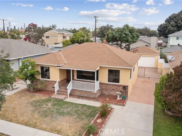 6017 Greenmeadow Road, Lakewood CA 90713