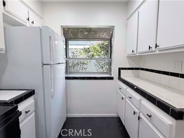 25391 Pine Creek Lane, Wilmington (los Angeles) CA 90744