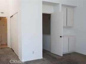 25391 Pine Creek Lane, Wilmington (los Angeles) CA 90744