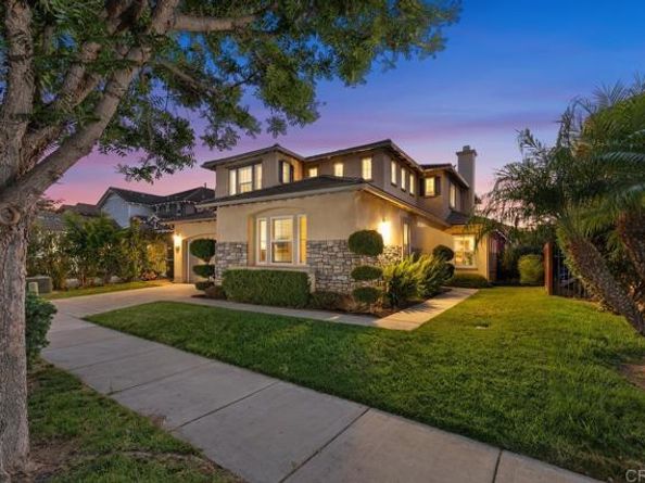 2949 Oro Blanco Cir, Escondido CA 92027