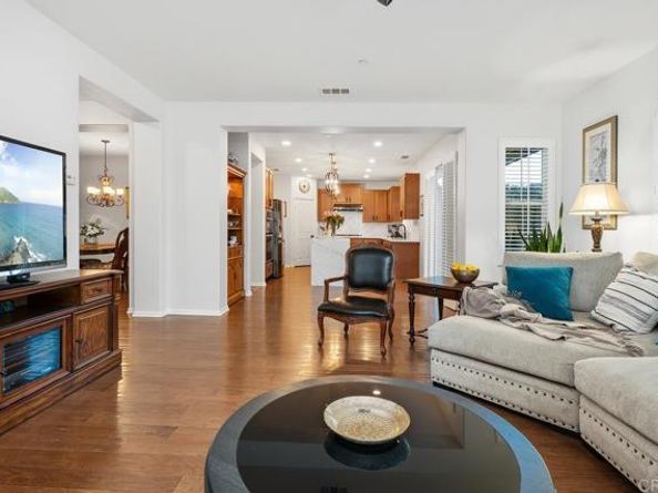 2949 Oro Blanco Cir, Escondido CA 92027