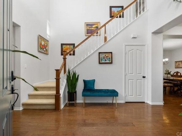 2949 Oro Blanco Cir, Escondido CA 92027