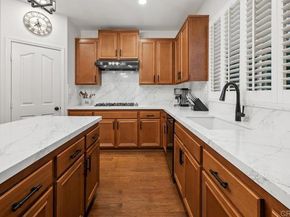 2949 Oro Blanco Cir, Escondido CA 92027