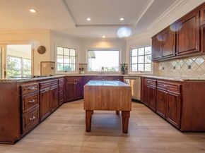 2730 Mountain View Drive, Escondido CA 92027