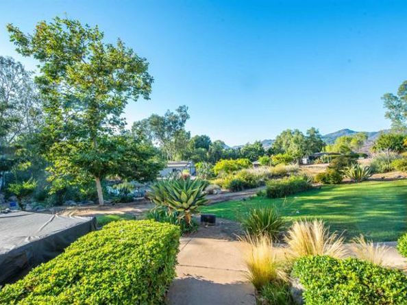 2730 Mountain View Drive, Escondido CA 92027
