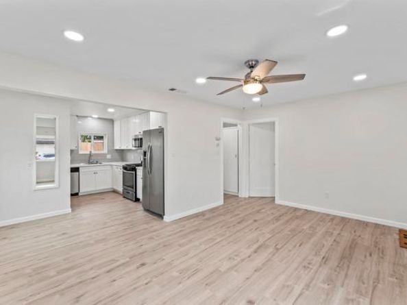 120 N Elm Street, Escondido CA 92025