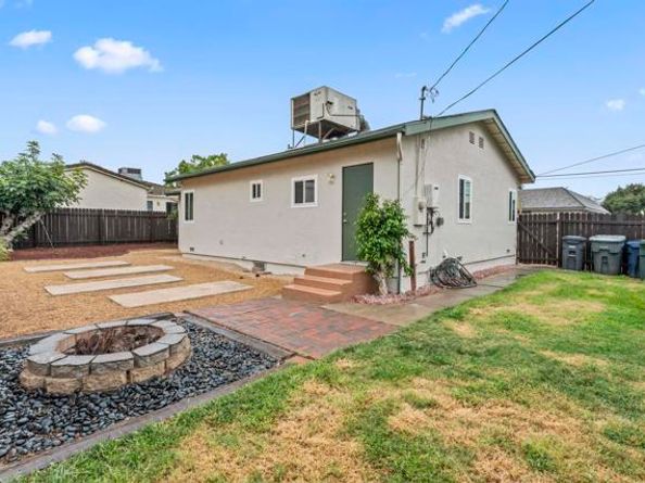 120 N Elm Street, Escondido CA 92025