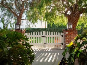 5735 Dolphin Place, La Jolla (san Diego) CA 92037