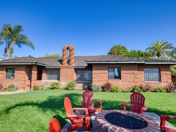 215 N Vulcan Avenue, Encinitas CA 92024