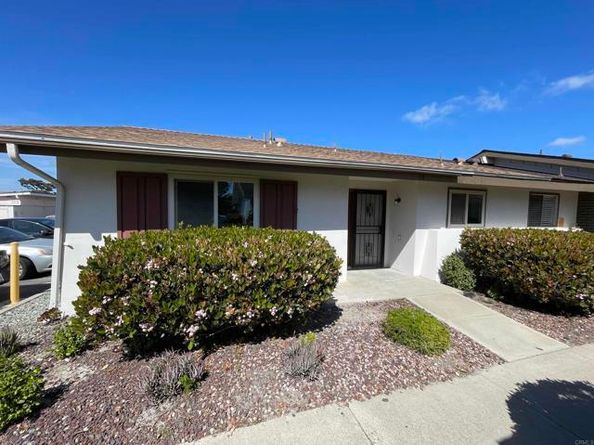 3660 Vista Campana 16, Oceanside CA 92057