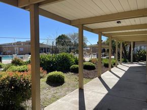 3660 Vista Campana 16, Oceanside CA 92057