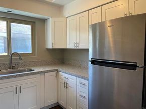3660 Vista Campana 16, Oceanside CA 92057