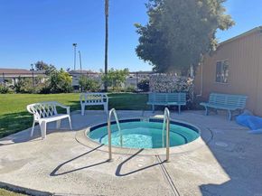 3660 Vista Campana 16, Oceanside CA 92057
