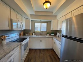 3660 Vista Campana 16, Oceanside CA 92057
