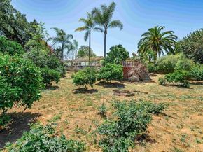 2077 Mountain View Drive, Escondido CA 92027