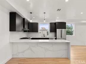 11410 W Calvert Street, North Hollywood (los Angeles) CA 91606