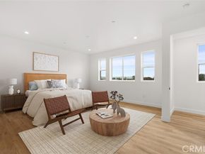 11410 W Calvert Street, North Hollywood (los Angeles) CA 91606