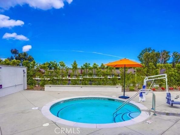 1642 W Saratoga Lane, San Pedro (los Angeles) CA 90732