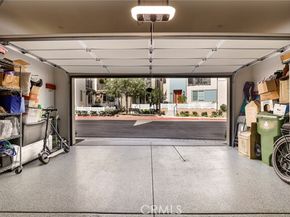 1642 W Saratoga Lane, San Pedro (los Angeles) CA 90732