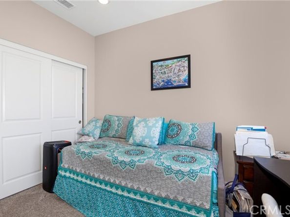 1642 W Saratoga Lane, San Pedro (los Angeles) CA 90732