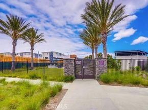 1642 W Saratoga Lane, San Pedro (los Angeles) CA 90732