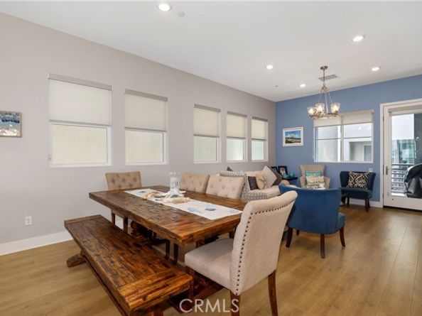 1642 W Saratoga Lane, San Pedro (los Angeles) CA 90732