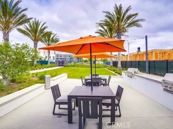 1642 W Saratoga Lane, San Pedro (los Angeles) CA 90732