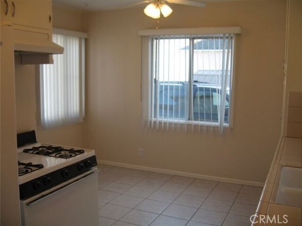 560 W Hamilton Avenue, San Pedro (los Angeles) CA 90731