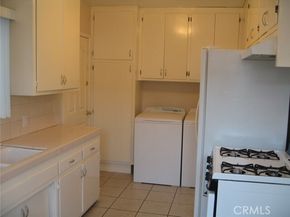 560 W Hamilton Avenue, San Pedro (los Angeles) CA 90731