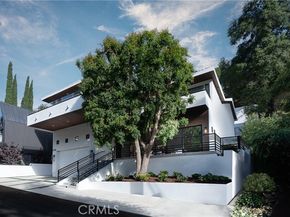 9836 Yoakum Drive, Beverly Hills CA 90210