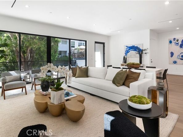 9836 Yoakum Drive, Beverly Hills CA 90210