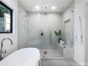 9836 Yoakum Drive, Beverly Hills CA 90210