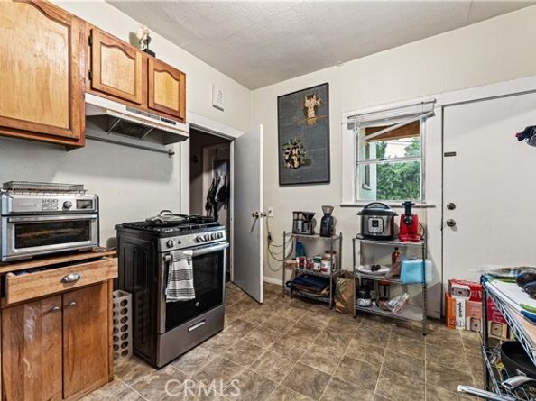 2532 Eastlake Avenue, Los Angeles CA 90031