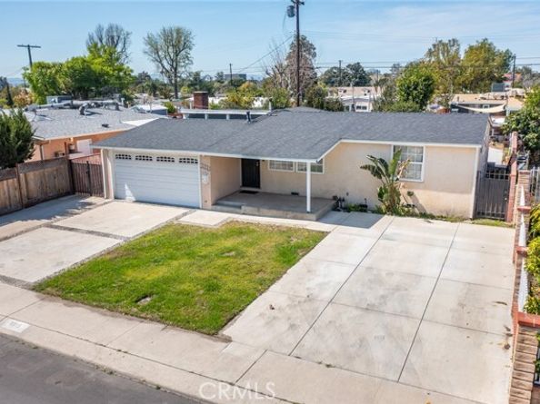 8515 Mammoth Avenue, Panorama City (los Angeles) CA 91402