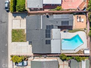 8515 Mammoth Avenue, Panorama City (los Angeles) CA 91402