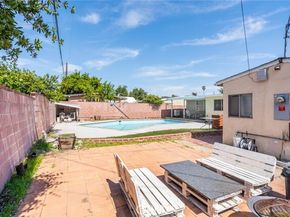 8515 Mammoth Avenue, Panorama City (los Angeles) CA 91402