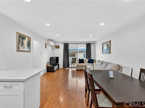 7826 Laurel Canyon Boulevard 17, North Hollywood (los Angeles) CA 91605