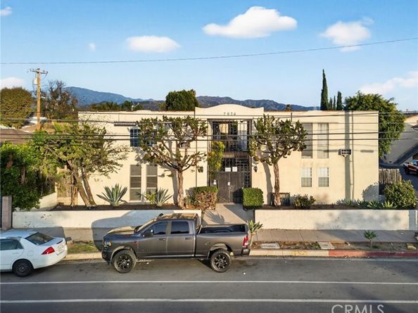 7826 Laurel Canyon Boulevard 17, North Hollywood (los Angeles) CA 91605