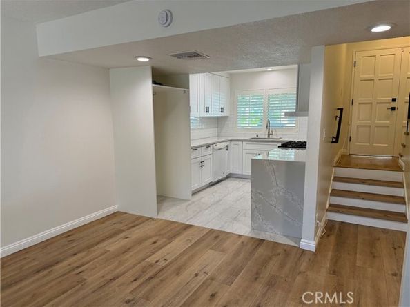 6601 Wilbur Avenue 51, Reseda (los Angeles) CA 91335