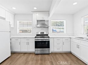 15219 Willard, Van Nuys (los Angeles) CA 91402