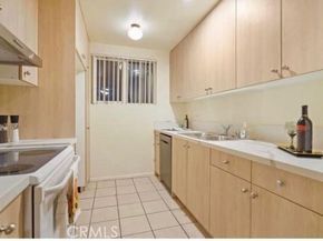 22855 Vanowen, West Hills (los Angeles) CA 91307